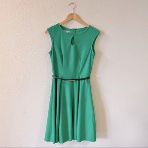 Green A line dress with keyhole, size 6
